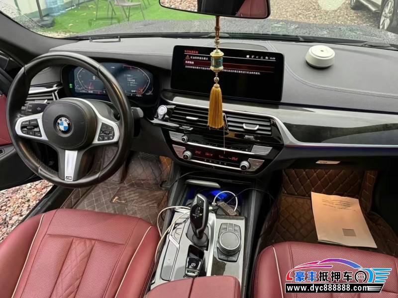 21年宝马5系轿车抵押车出售