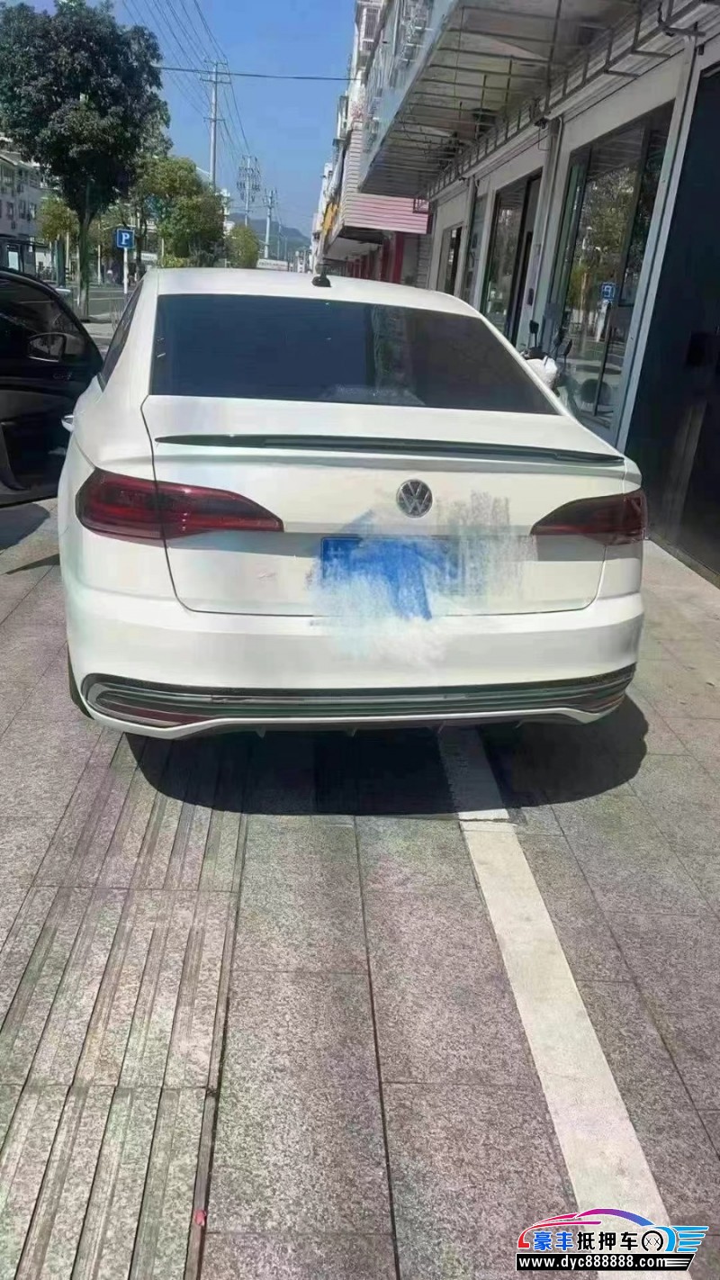 22年大众宝来轿车抵押车出售