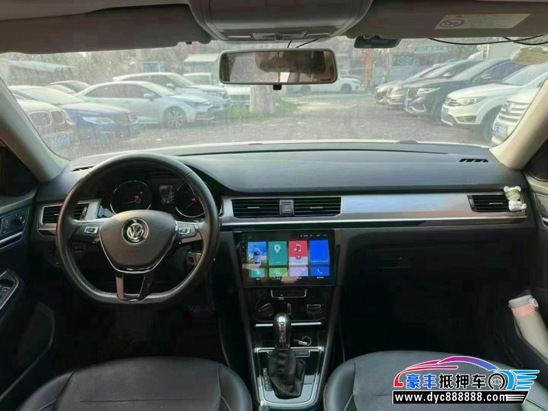 18年大众宝来轿车抵押车出售