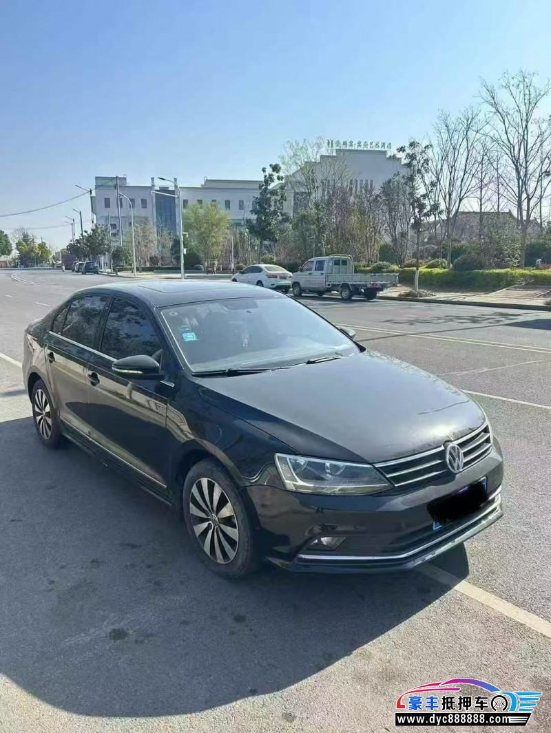 18年大众速腾轿车抵押车出售