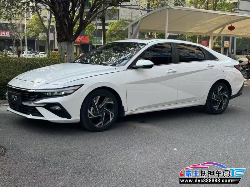 24年现代伊兰特轿车抵押车出售