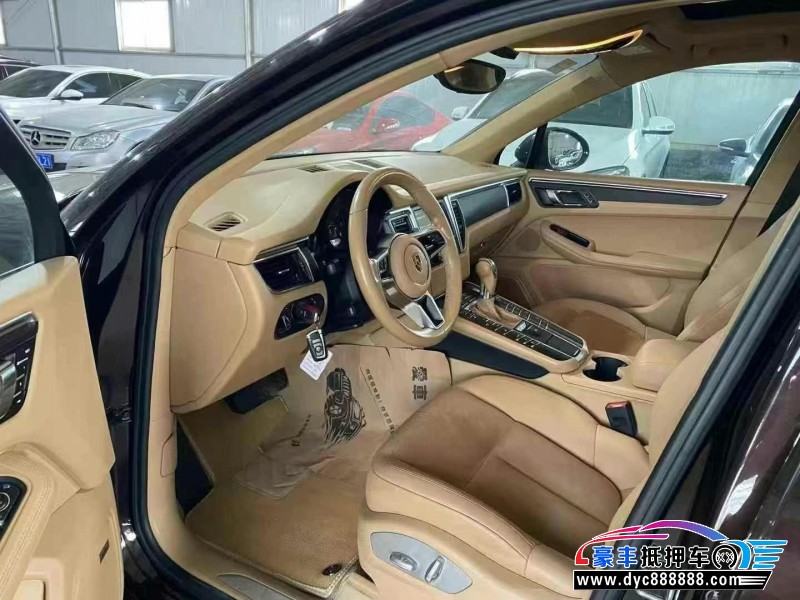 16年保时捷Macan迈凯SUV抵押车出售