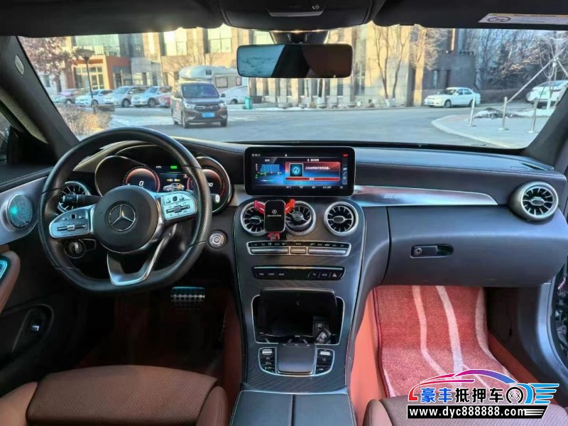 21年奔驰C轿车抵押车出售