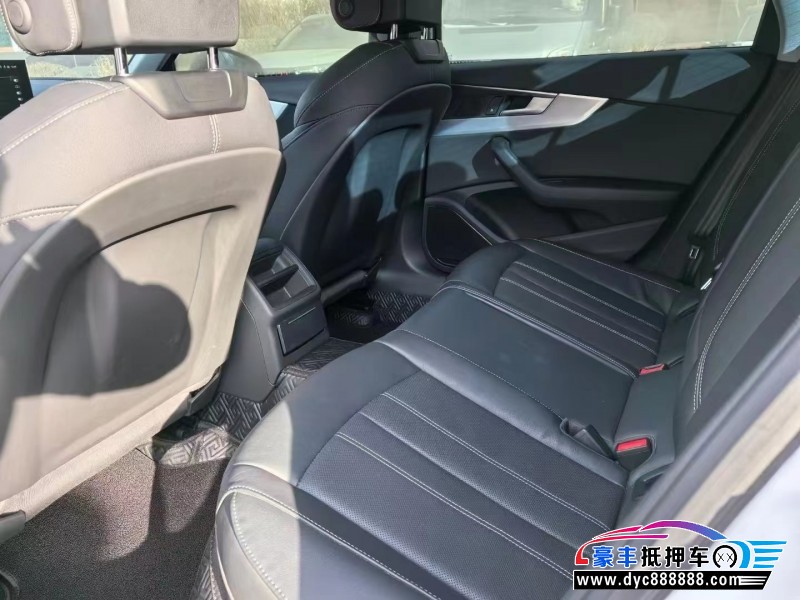 23年奥迪A4L轿车抵押车出售