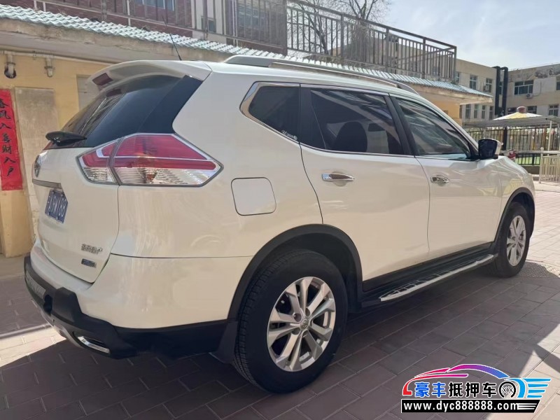 15年日产奇骏轿车抵押车出售