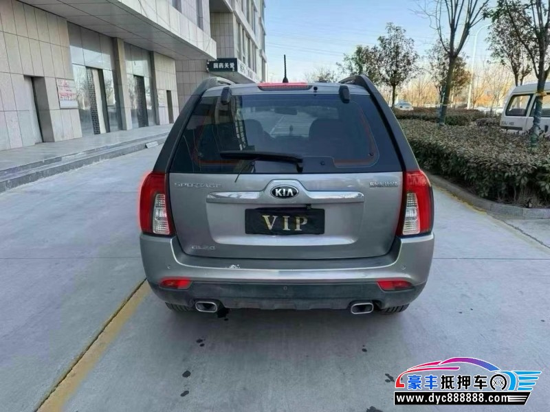 15年起亚狮跑轿车抵押车出售