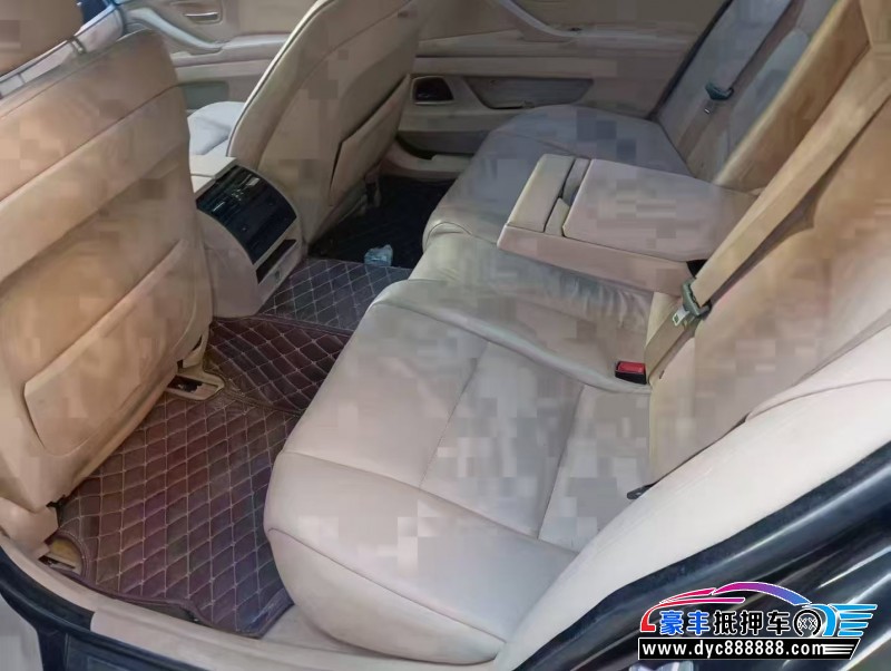 13年宝马5系轿车抵押车出售