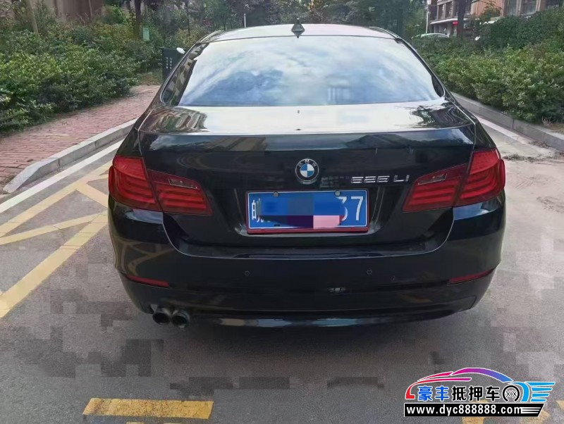 13年宝马5系轿车抵押车出售