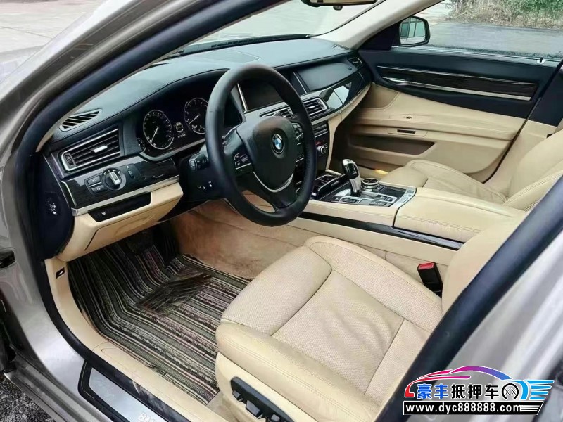 14年宝马7系轿车抵押车出售