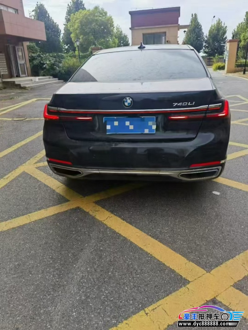 22年宝马7系轿车抵押车出售