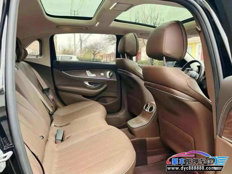 23年奔驰E轿车抵押车出售