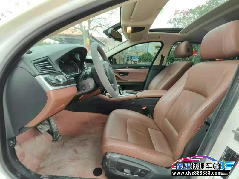 17年宝马5系轿车抵押车出售