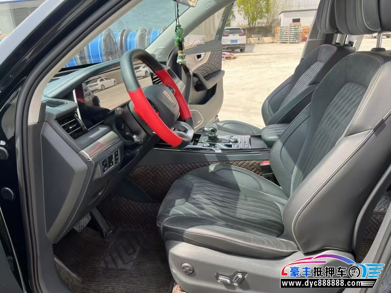 22年红旗HS5SUV抵押车出售