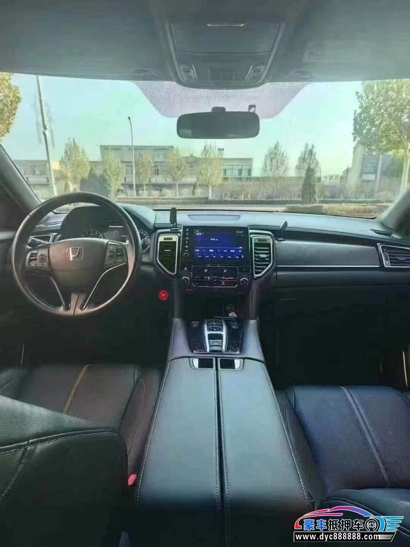 20年本田UR-V轿车抵押车出售