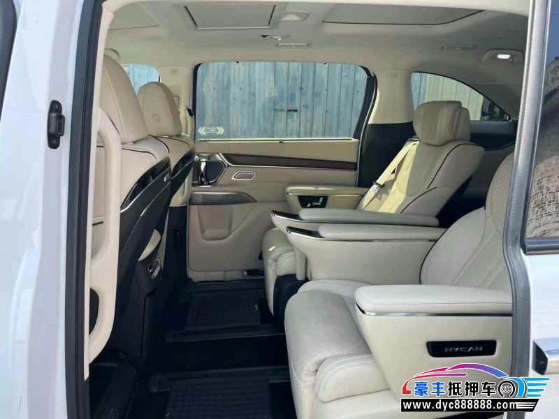 24年合创v09轿车抵押车出售