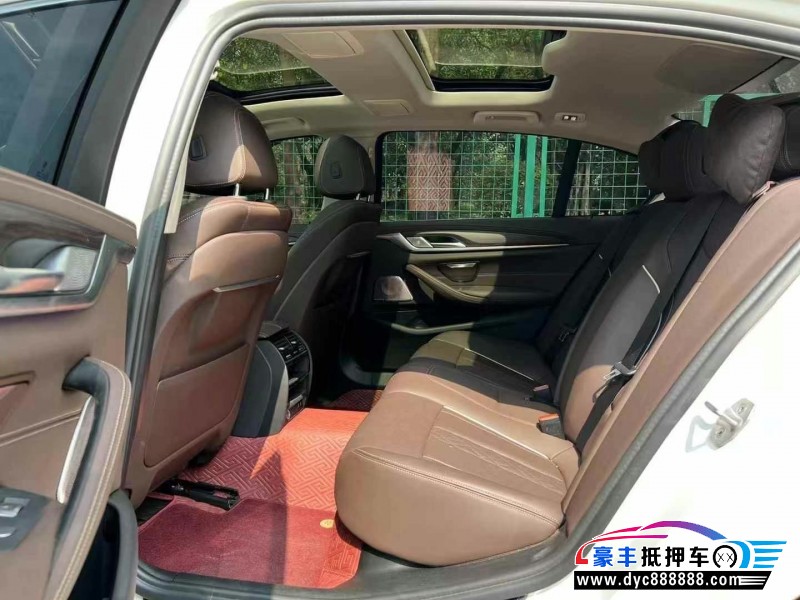 21年宝马5系轿车抵押车出售