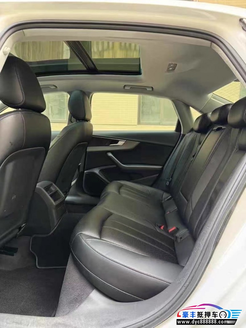 18年奥迪A4L轿车抵押车出售