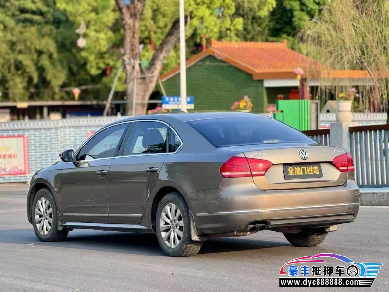15年大众帕萨特轿车抵押车出售