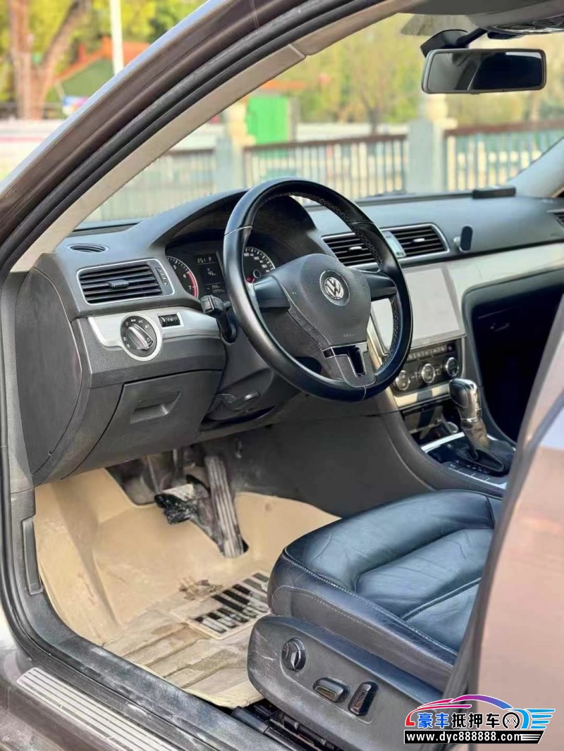 15年大众帕萨特轿车抵押车出售