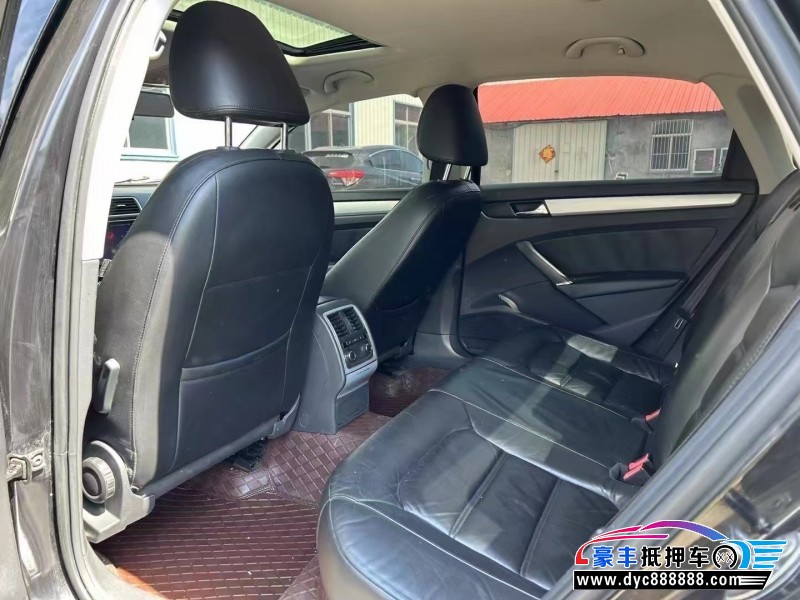 11年大众帕萨特轿车抵押车出售