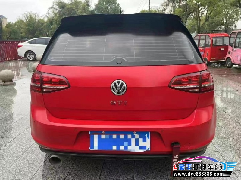 16年大众高尔夫轿车抵押车出售