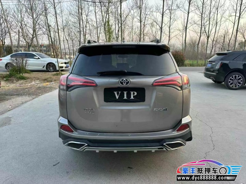 17年丰田RAV4SUV抵押车出售