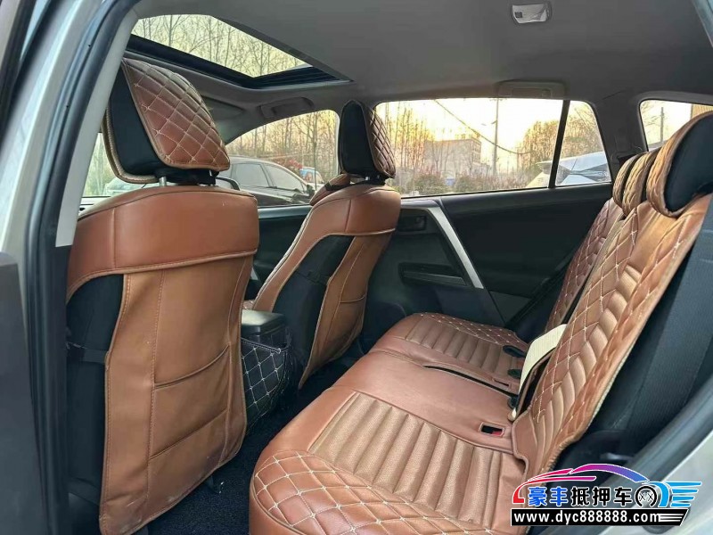 17年丰田RAV4SUV抵押车出售