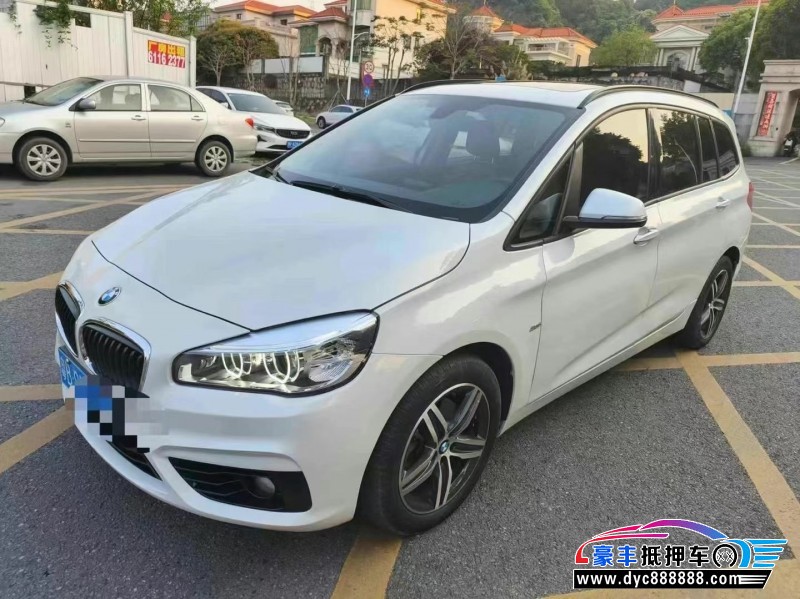 16年宝马2系轿车抵押车出售