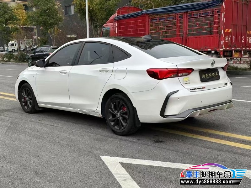 22年比亚迪宋轿车抵押车出售