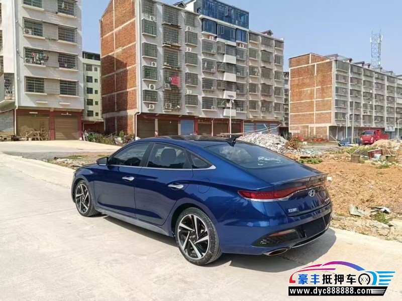 20年现代菲斯塔轿车抵押车出售