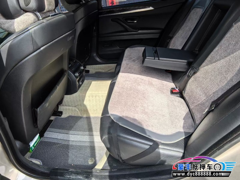 13年宝马5系轿车抵押车出售