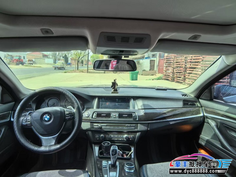 13年宝马5系轿车抵押车出售