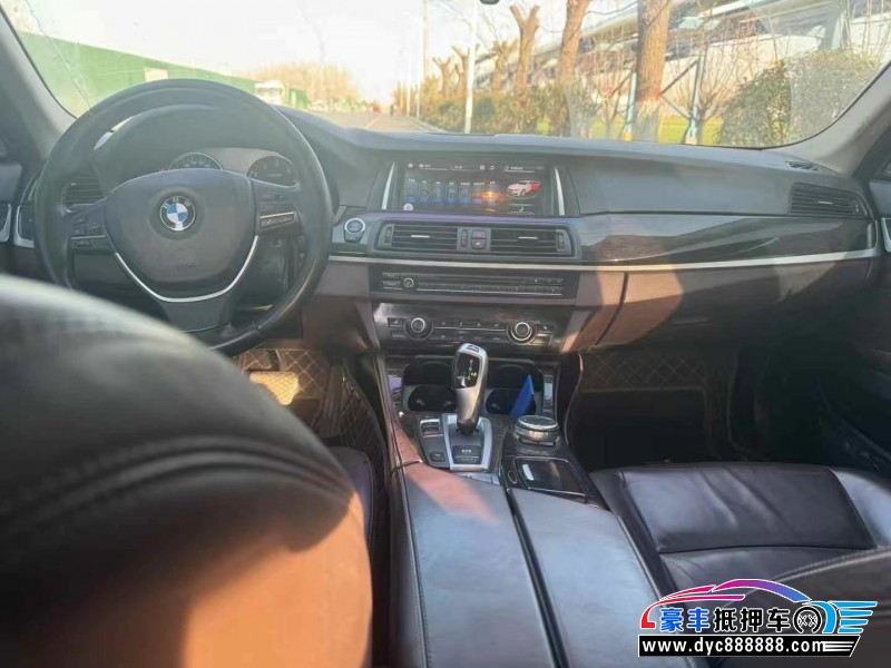 17年宝马5系轿车抵押车出售