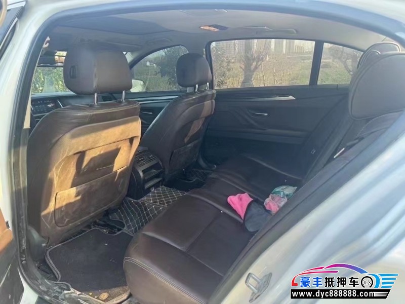 17年宝马5系轿车抵押车出售
