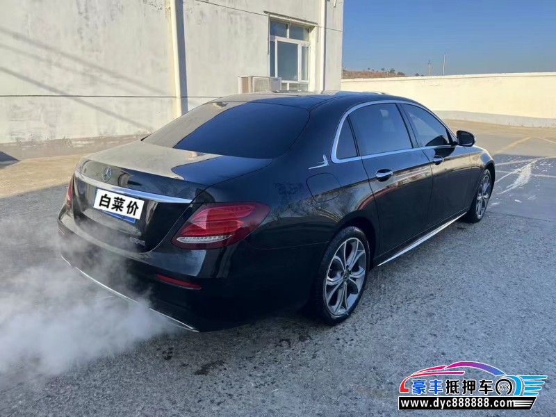 20年奔驰E轿车抵押车出售