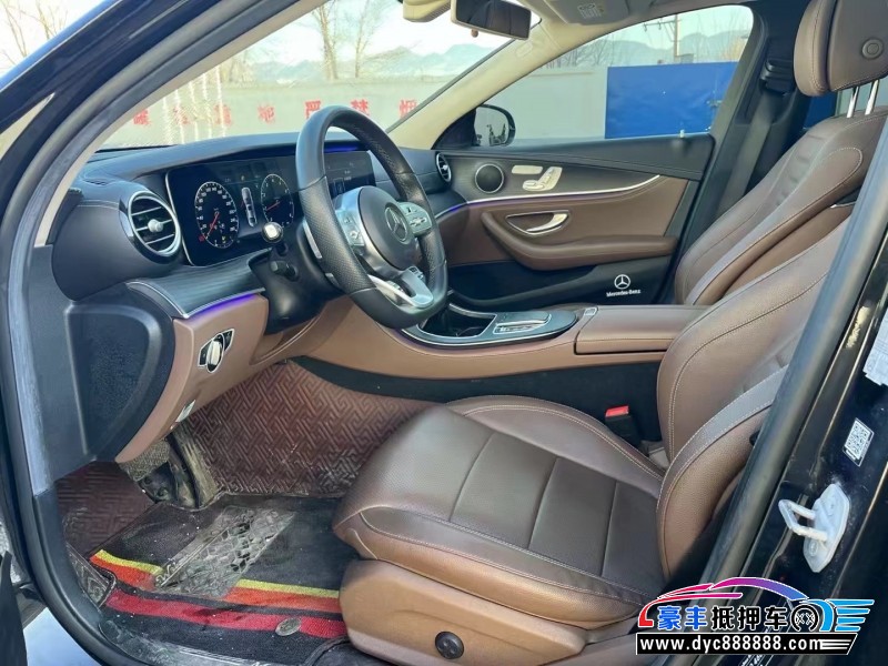 20年奔驰E轿车抵押车出售