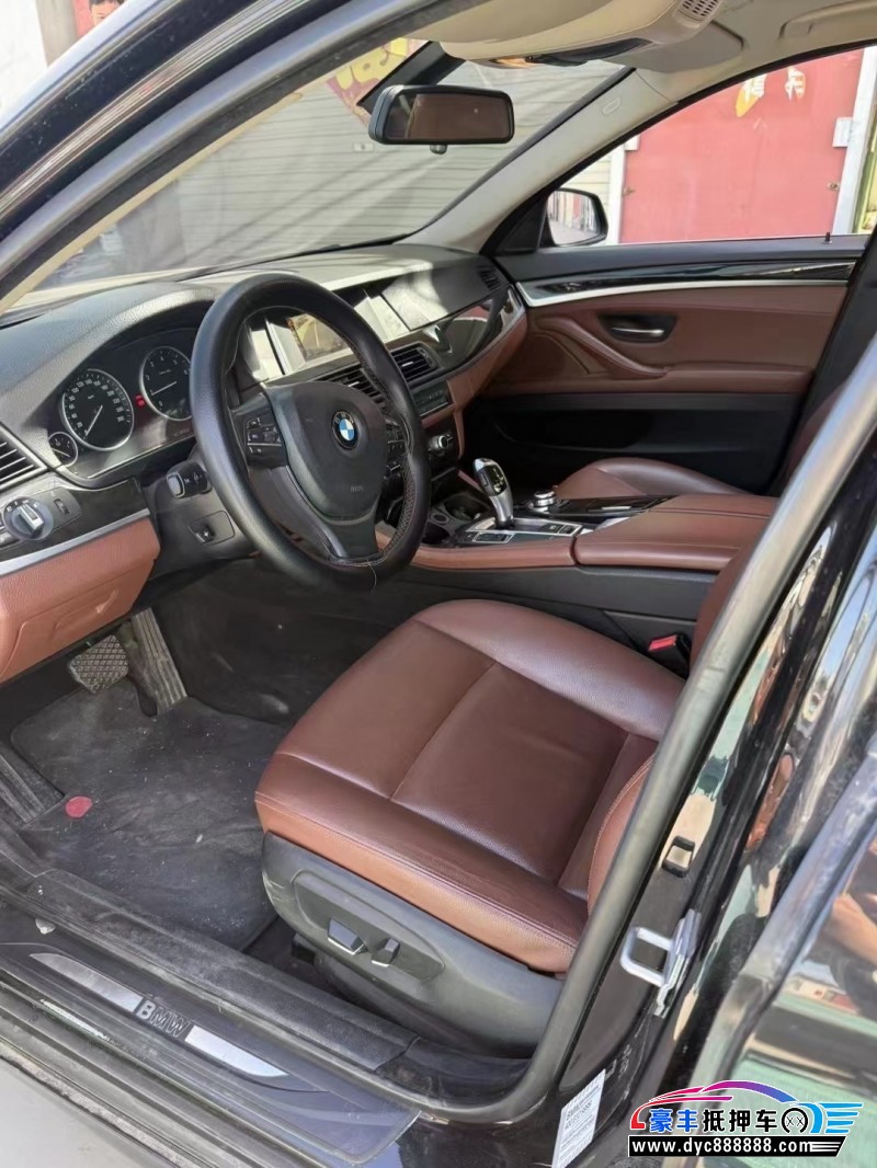 17年宝马5系轿车抵押车出售