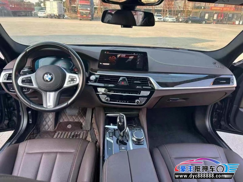 19年宝马5系轿车抵押车出售