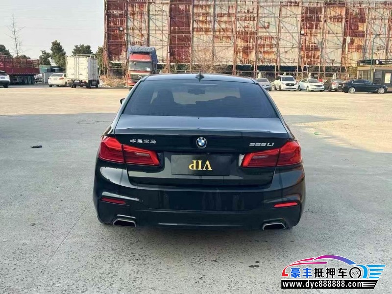 19年宝马5系轿车抵押车出售