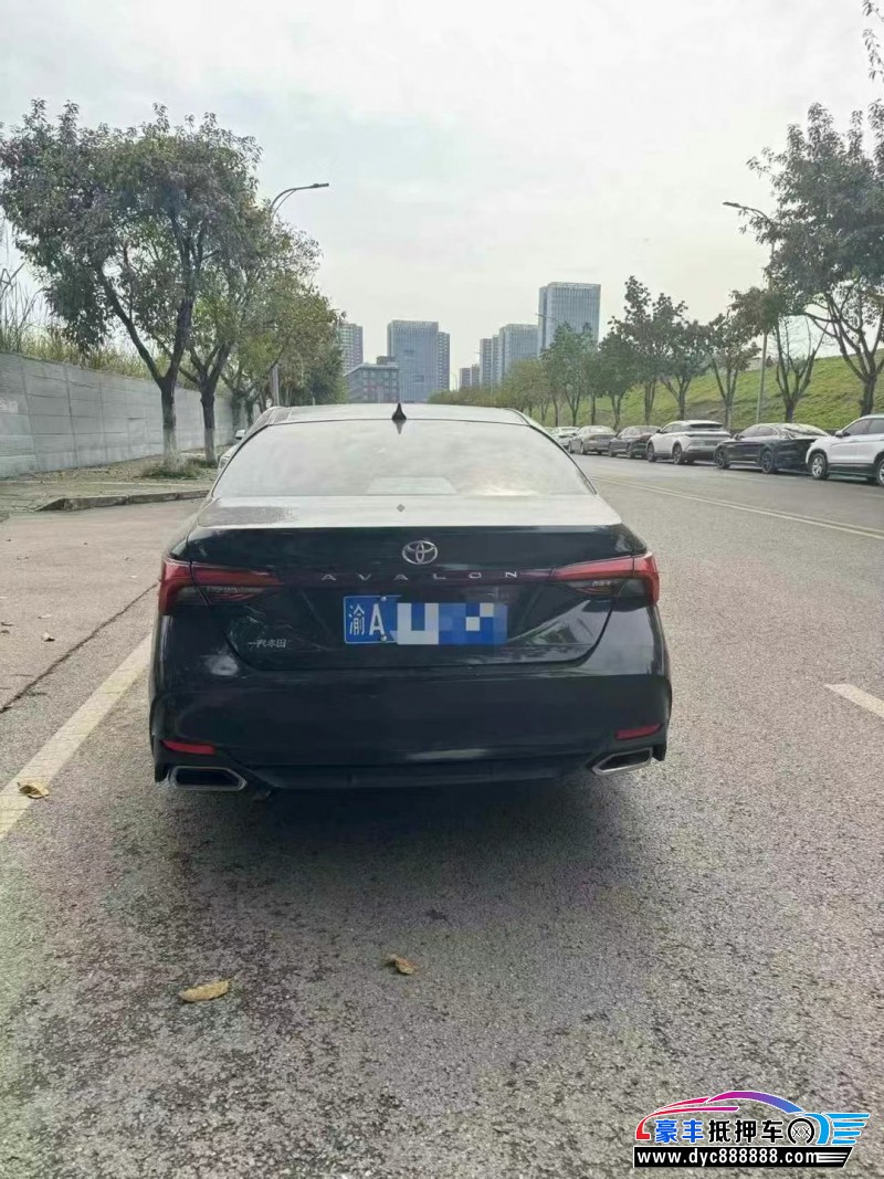 20年丰田亚洲龙轿车抵押车出售