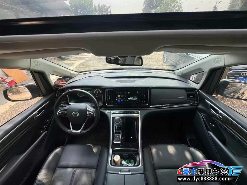 20年传祺M8轿车抵押车出售