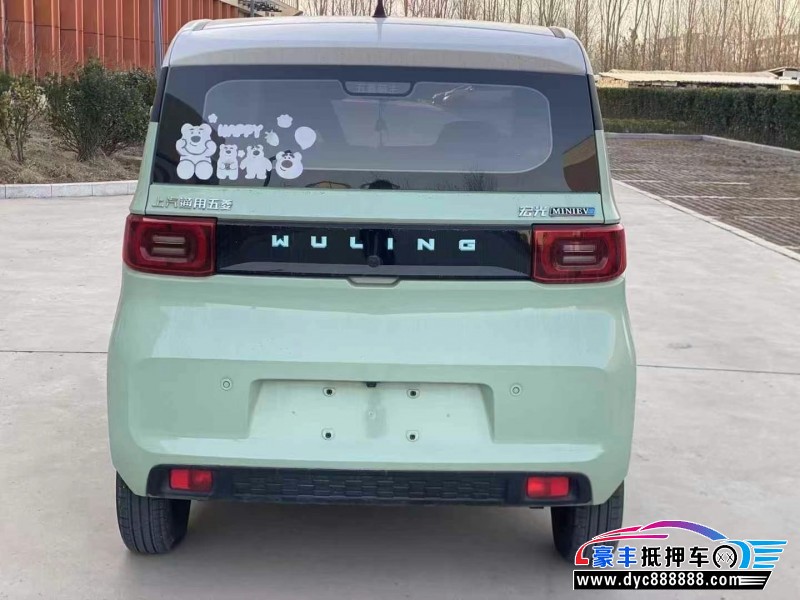 22年五菱汽车迷你轿车抵押车出售