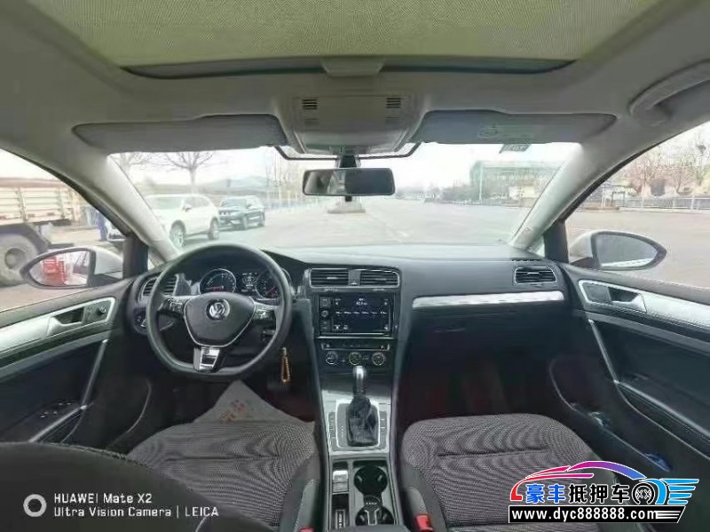 20年大众高尔夫轿车抵押车出售