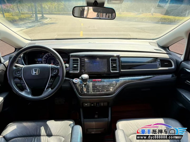 19年本田艾力绅轿车抵押车出售