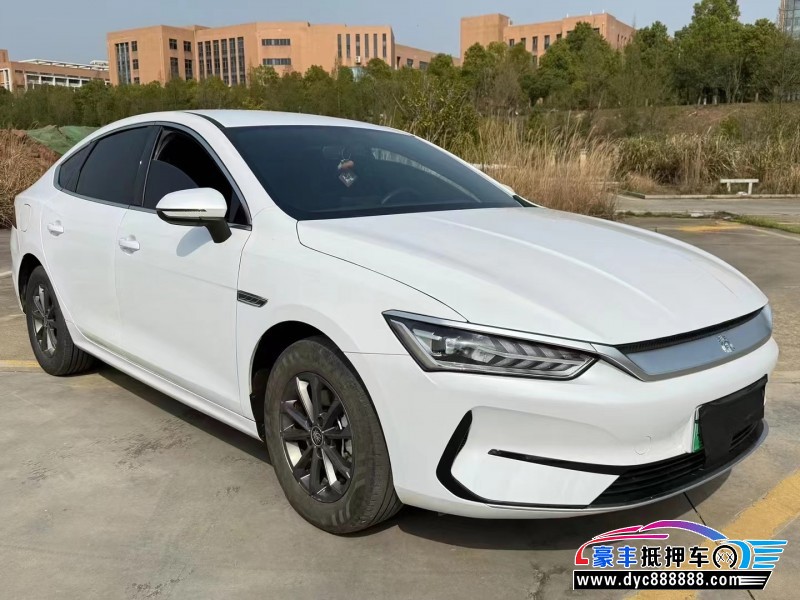 24年比亚迪秦轿车抵押车出售