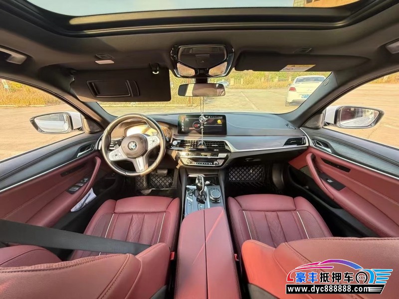 23年宝马5系轿车抵押车出售