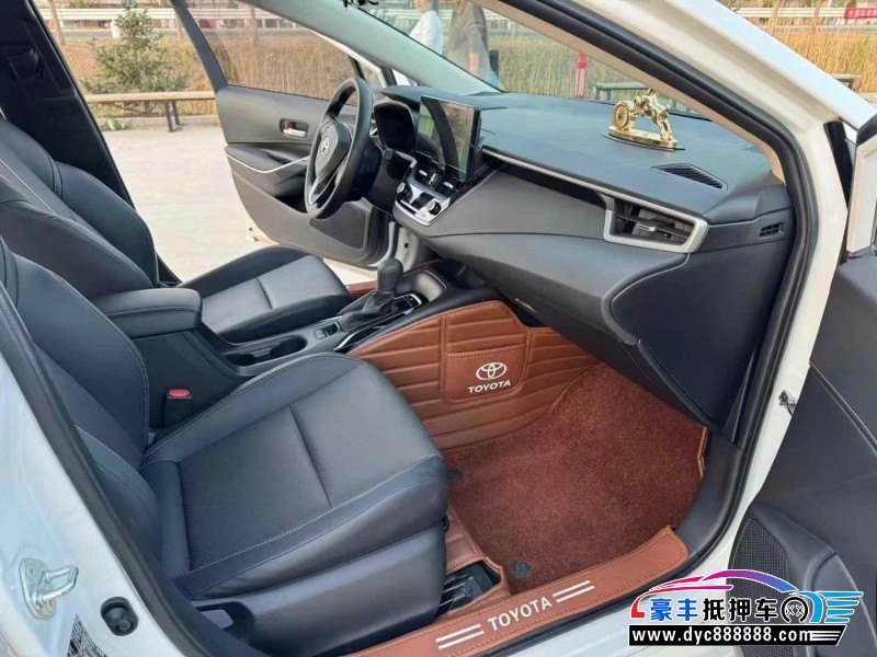 23年丰田凌尚轿车抵押车出售