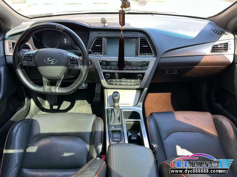 16年现代索纳塔九轿车抵押车出售