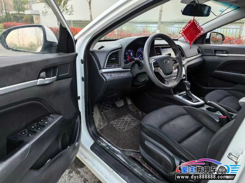 19年现代领动轿车抵押车出售