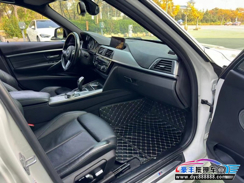 19年宝马3系轿车抵押车出售